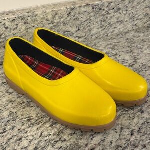 Vintage Mid West Yellow Rain Shoes Size 7
